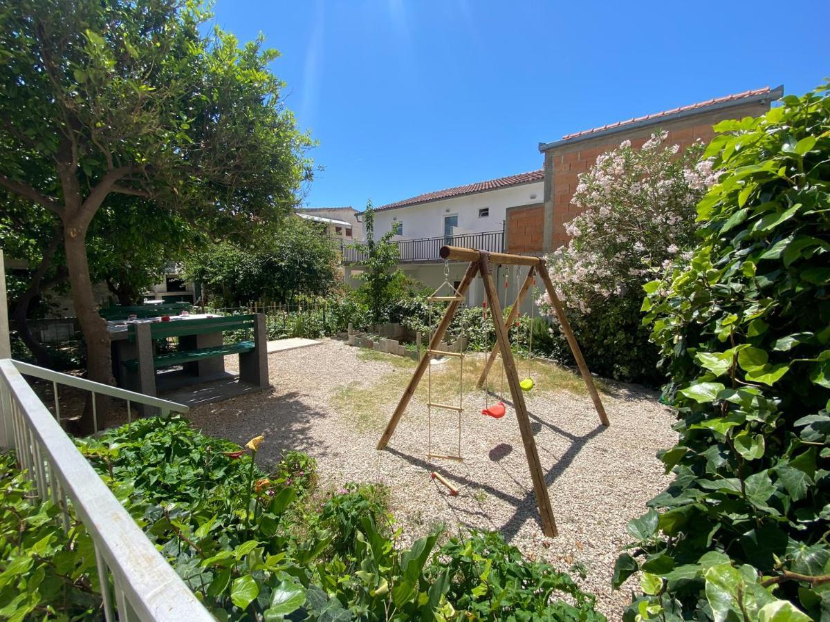 Apartment Dado Makarska Eksteriør bilde