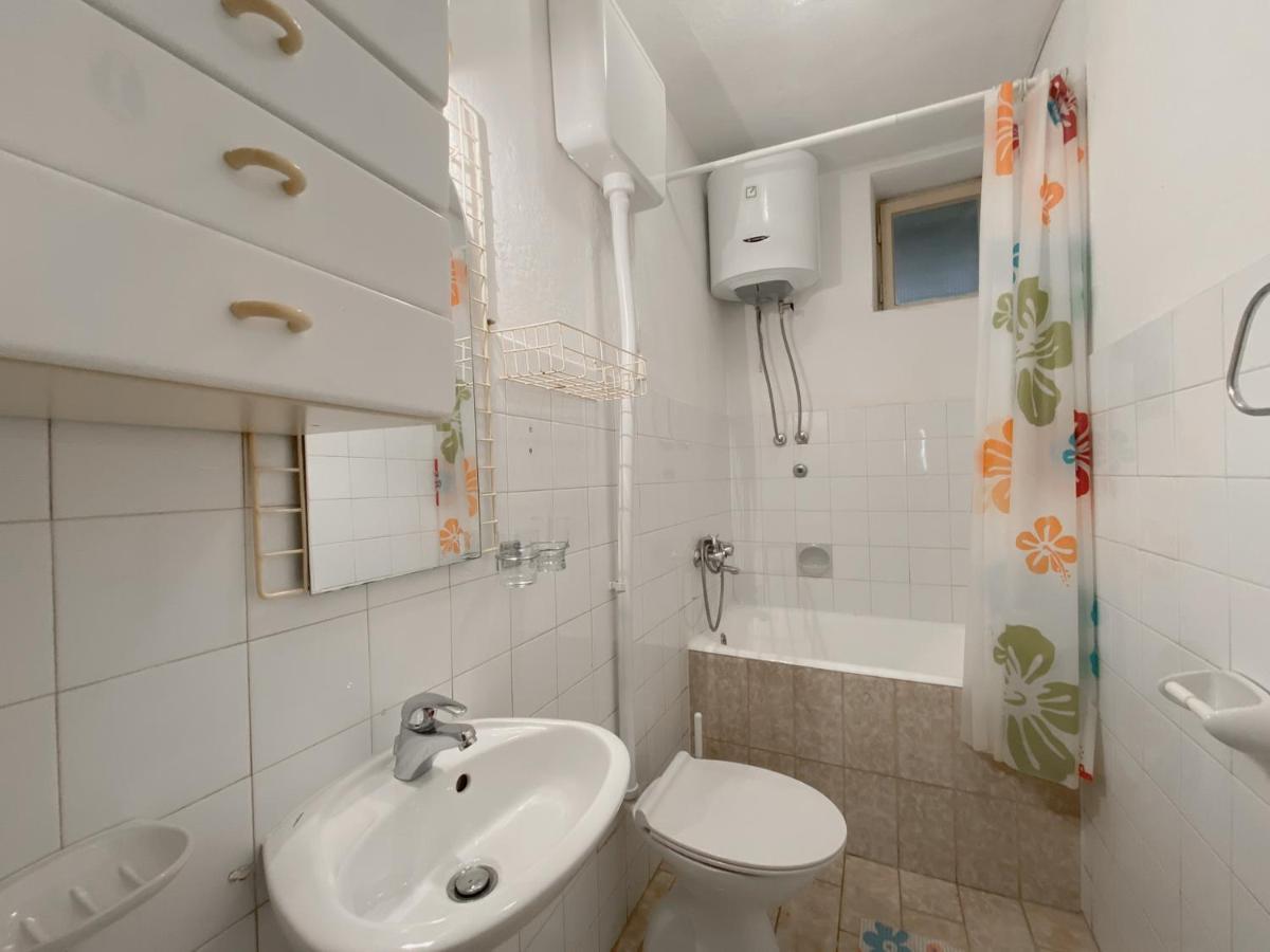 Apartment Dado Makarska Eksteriør bilde